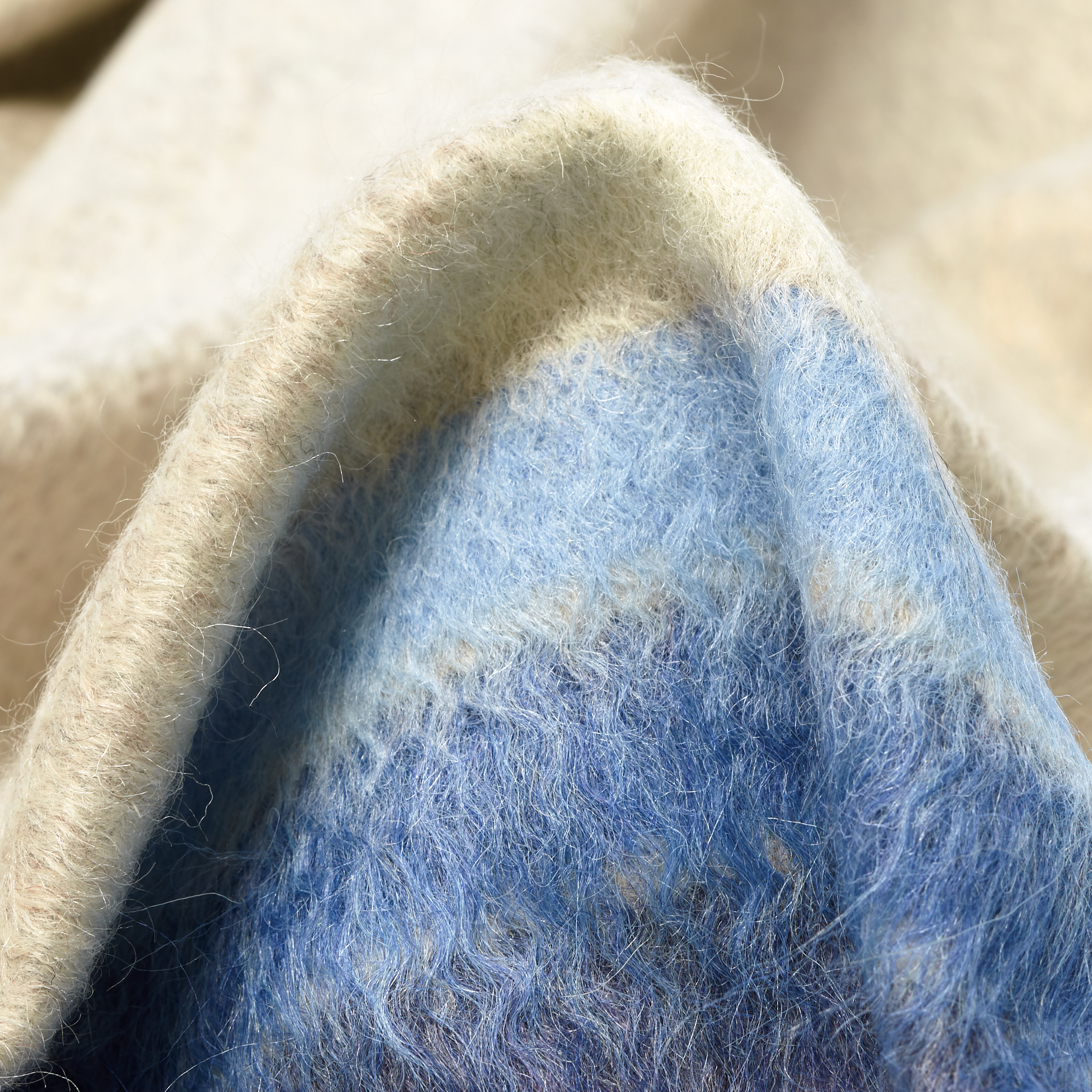 Wolle Mohair Streifen Ivory&Rain Washed Blue