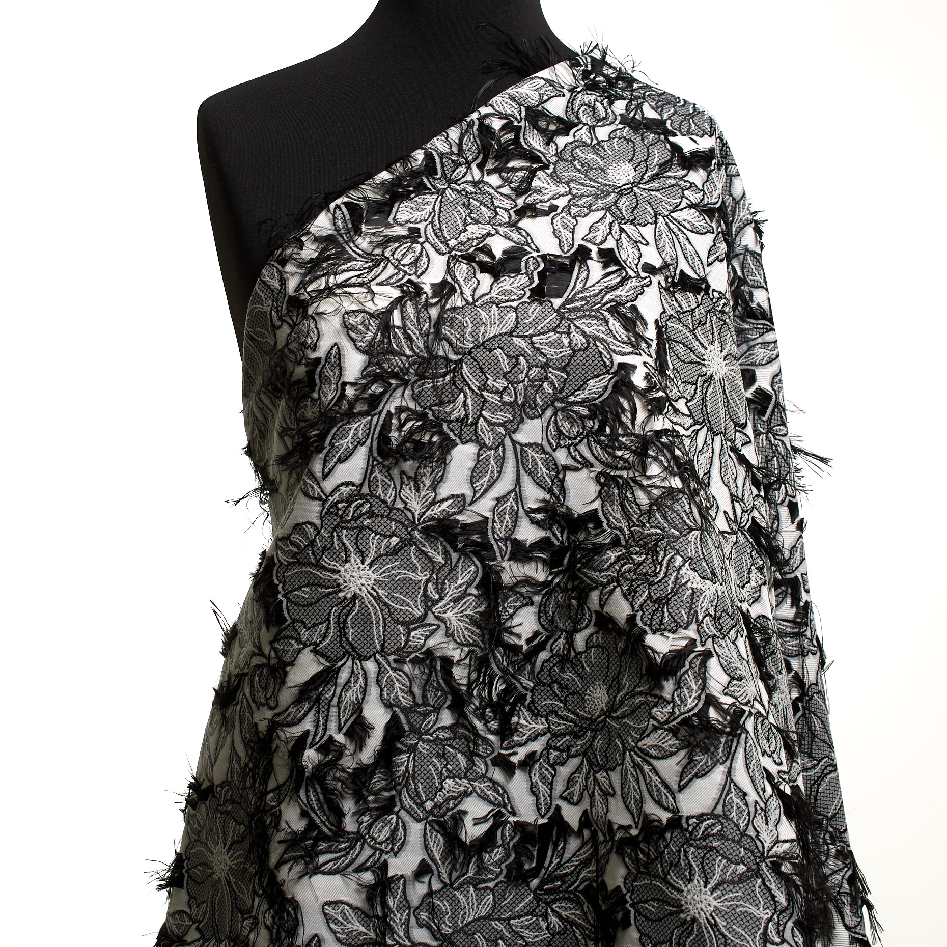 Jacquard Viscose  Floral Raven Black&Brilliant White