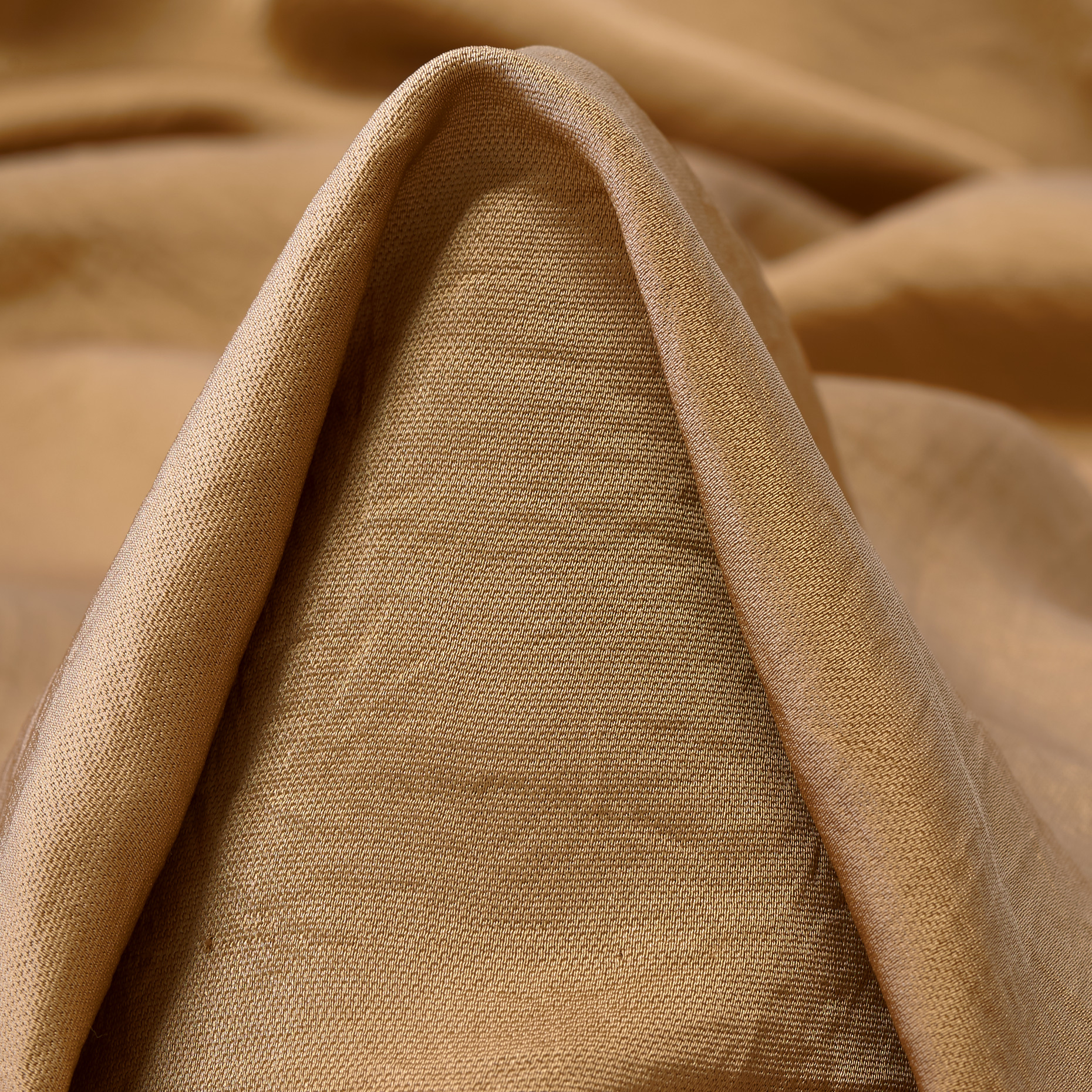 Sateen Luccicante Crespo Gilded Beige